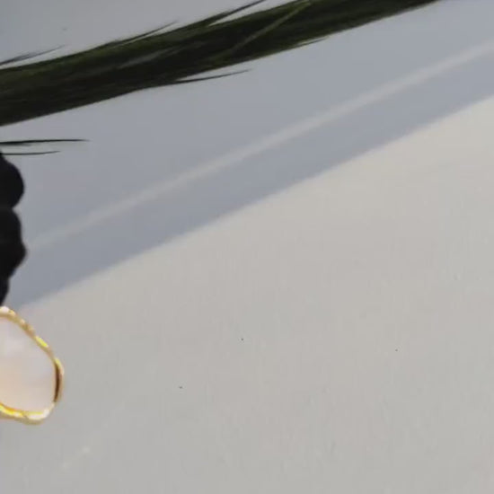 Black and gold floral dangle earrings | Modern flower bridal earrings | Wedding flower earrings handmade | Floral bridal jewelry for brides