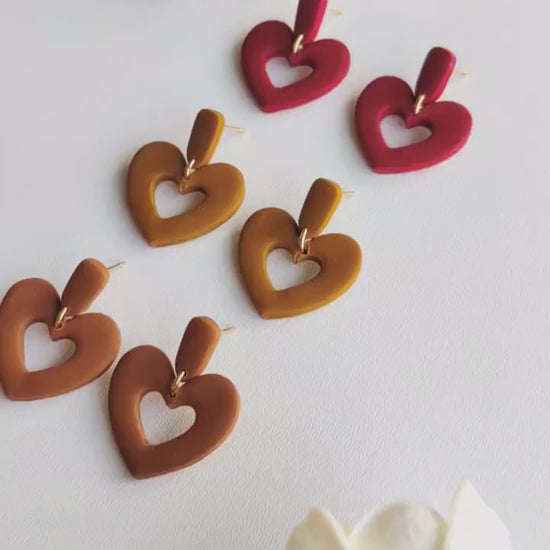 Retro Heart Earrings | Valentine's Day Earrings | Polymer Clay Earrings | Clay Earrings | Floral Earrings | Pink | Handmade Jewellery | Gift