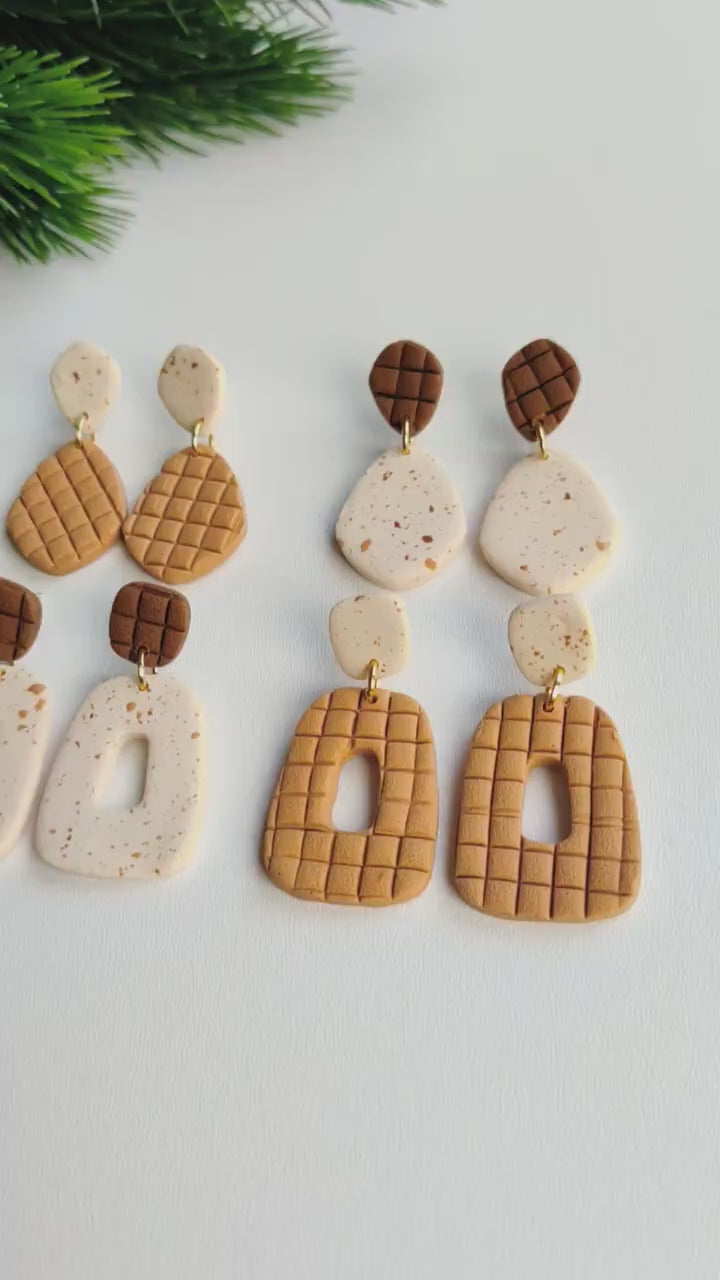 Retro earrings | Polymer clay earrings | Artisanal | Handmade | Jewellery | Minimalist | Christmas | Polymer Clay | Dangle Earrings