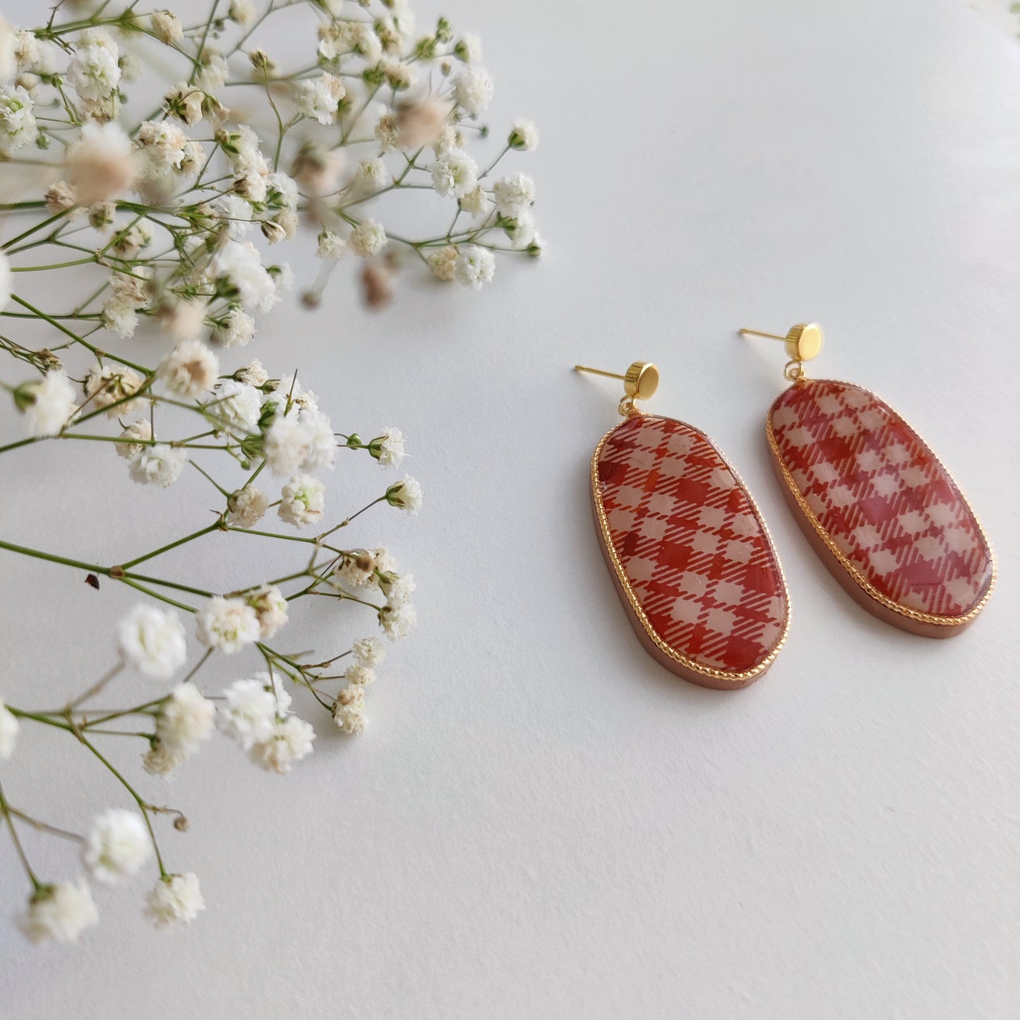 Autumn Polymer clay earrings | Artisanal | Handmade | Jewellery | Minimalist | Autumn | Polymer Clay | Dangle Earrings oval