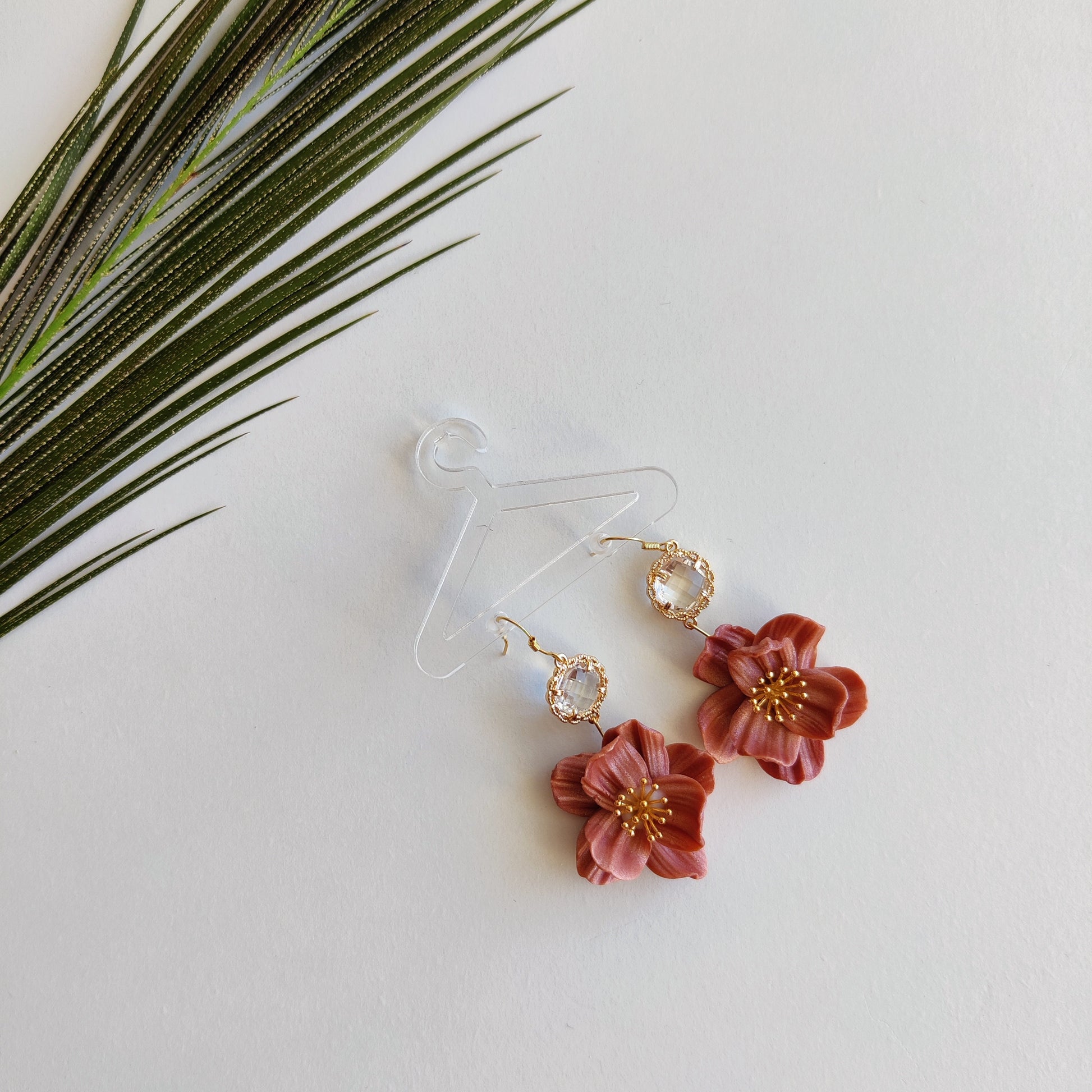 Pink and gold floral dangle earrings | Modern flower bridal earrings | Wedding flower earrings handmade | Floral bridal jewelry for brides