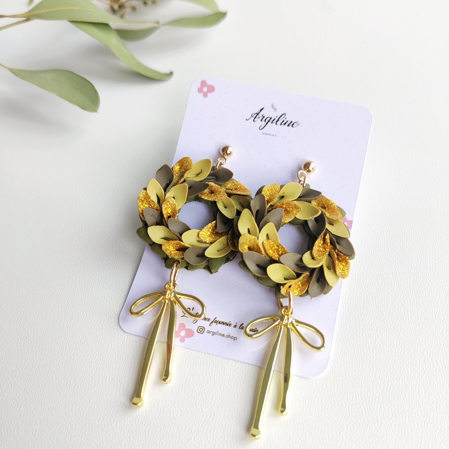 Christmas Earrings | Christmas Wreath Earrings | Polymer Clay Earrings | Holiday Earrings | Gifts for Her | Poinsettia Earrings