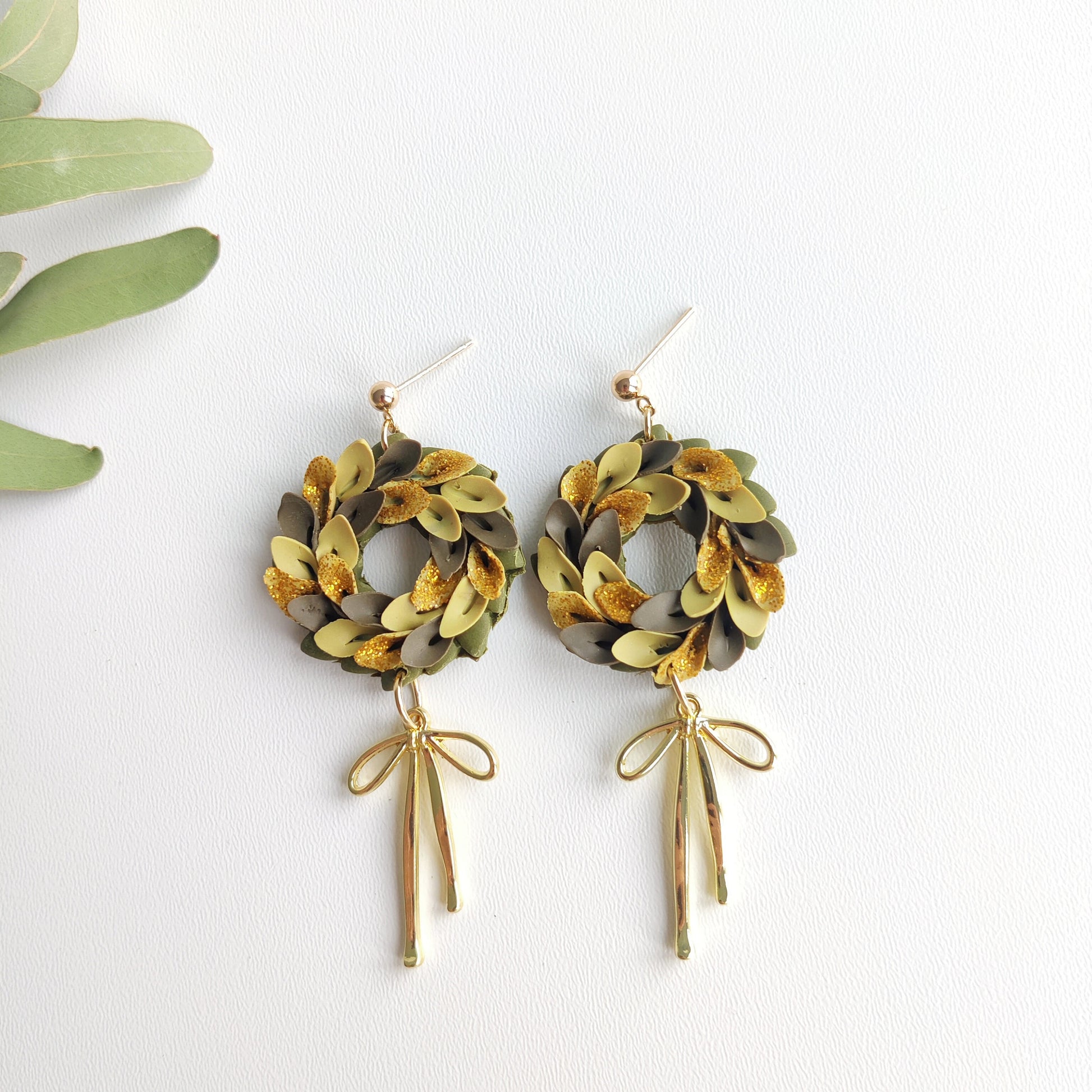 Christmas Earrings | Christmas Wreath Earrings | Polymer Clay Earrings | Holiday Earrings | Gifts for Her | Poinsettia Earrings