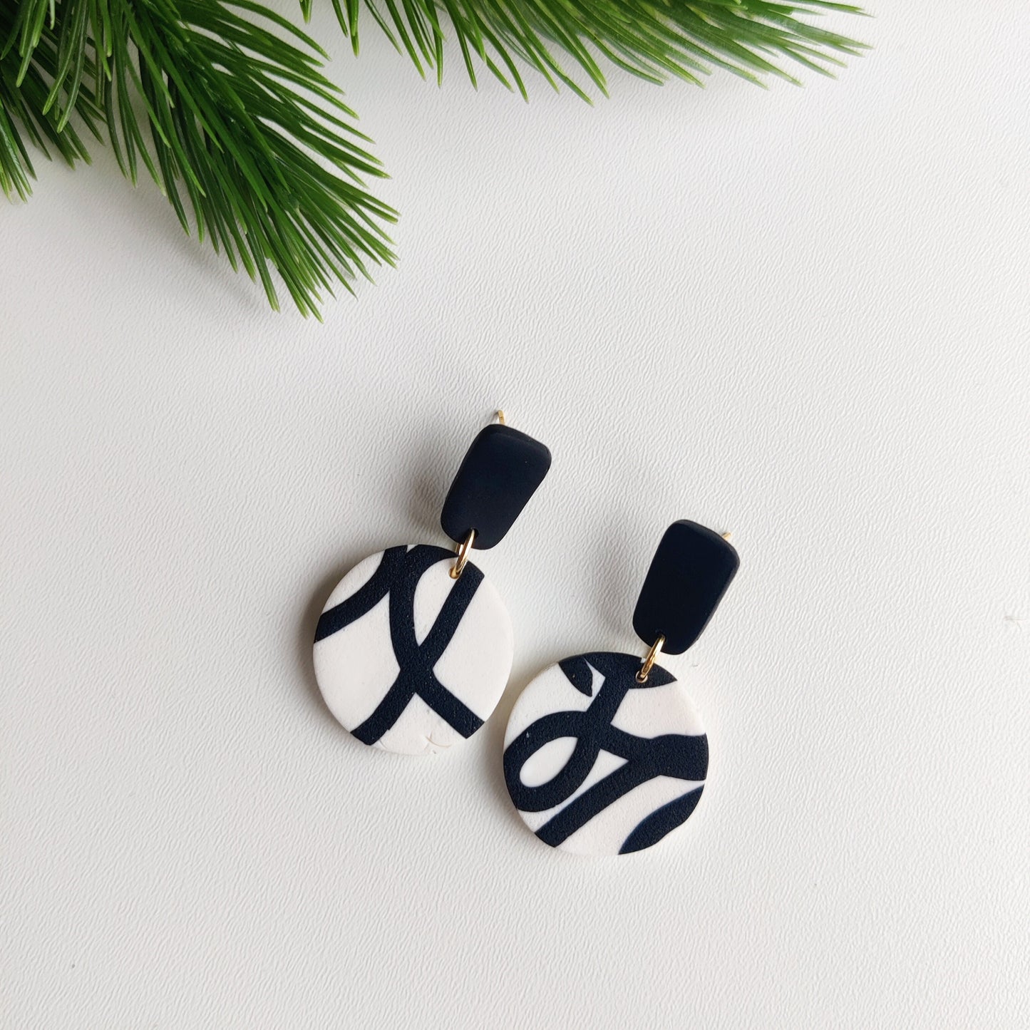 Minimalist Earrings | Polymer clay earrings | Artisanal | Handmade | Jewellery | Minimalist | Christmas | Polymer Clay | Dangle Earrings| UK
