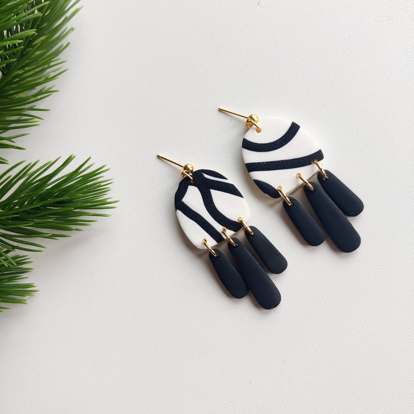 Minimalist Earrings | Polymer clay earrings | Artisanal | Handmade | Jewellery | Minimalist | Christmas | Polymer Clay | Dangle Earrings| UK