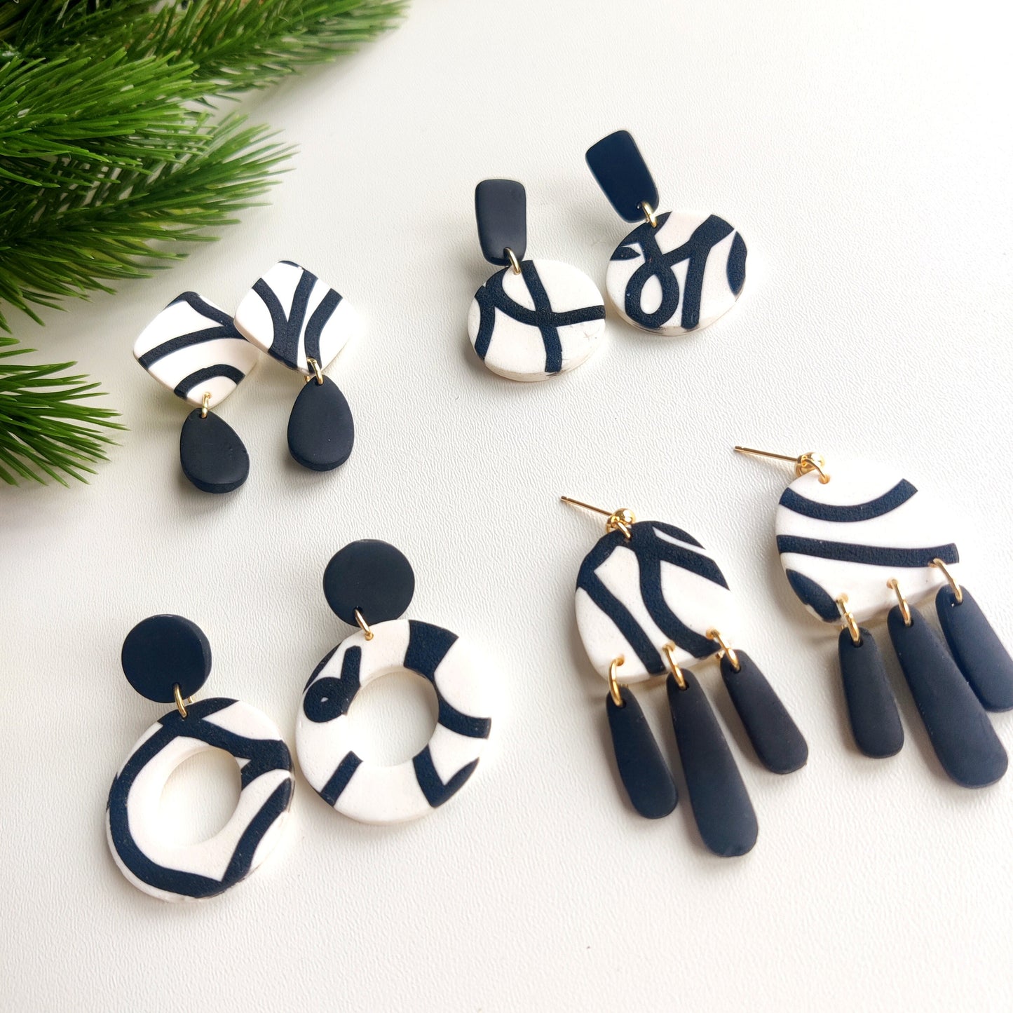 Minimalist Earrings | Polymer clay earrings | Artisanal | Handmade | Jewellery | Minimalist | Christmas | Polymer Clay | Dangle Earrings| UK