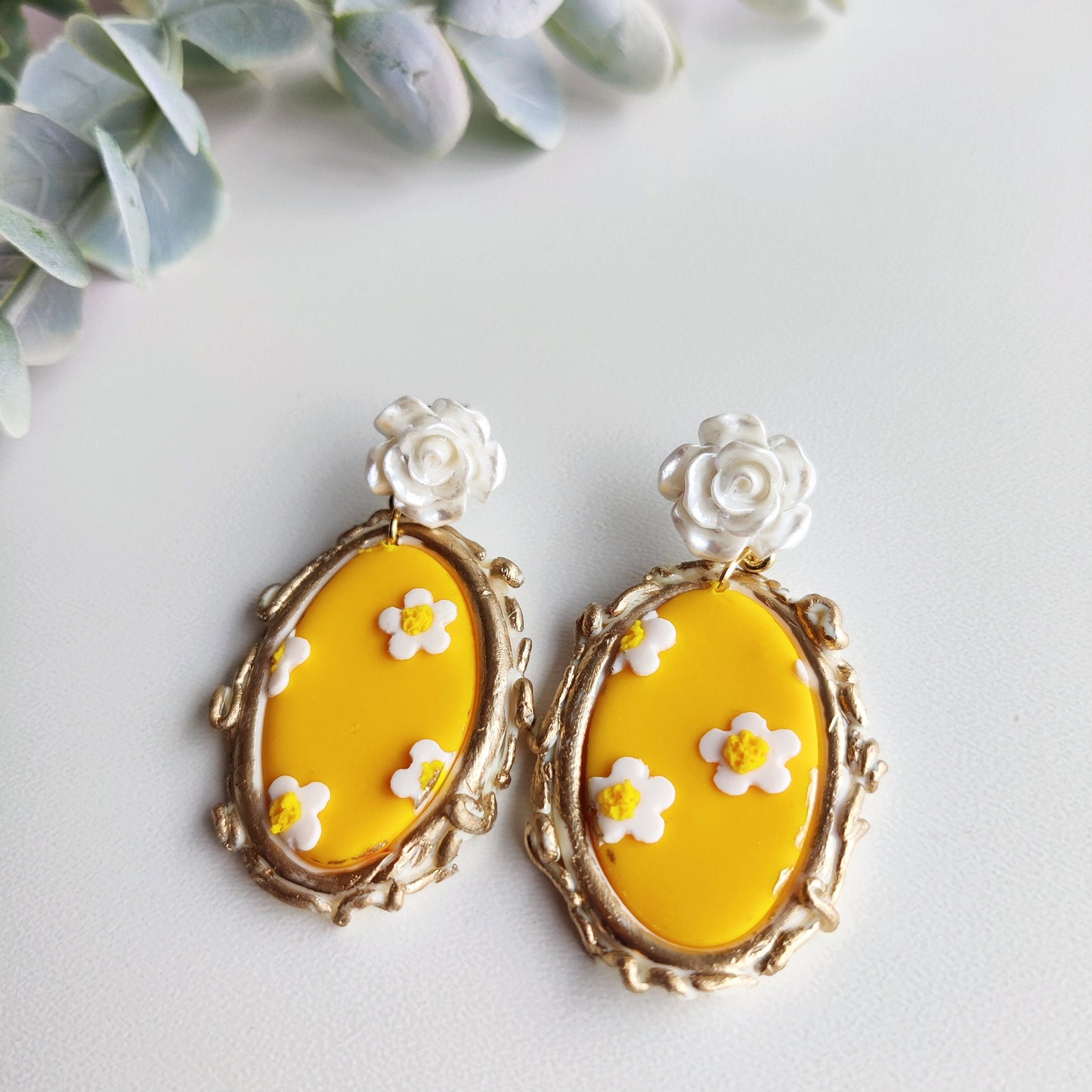 Polymer Clay Earrings | Flower Earrings | Clay Earrings | Floral Earrings | Aesthetic Earrings | Statement Earrings | Elegant Earrings