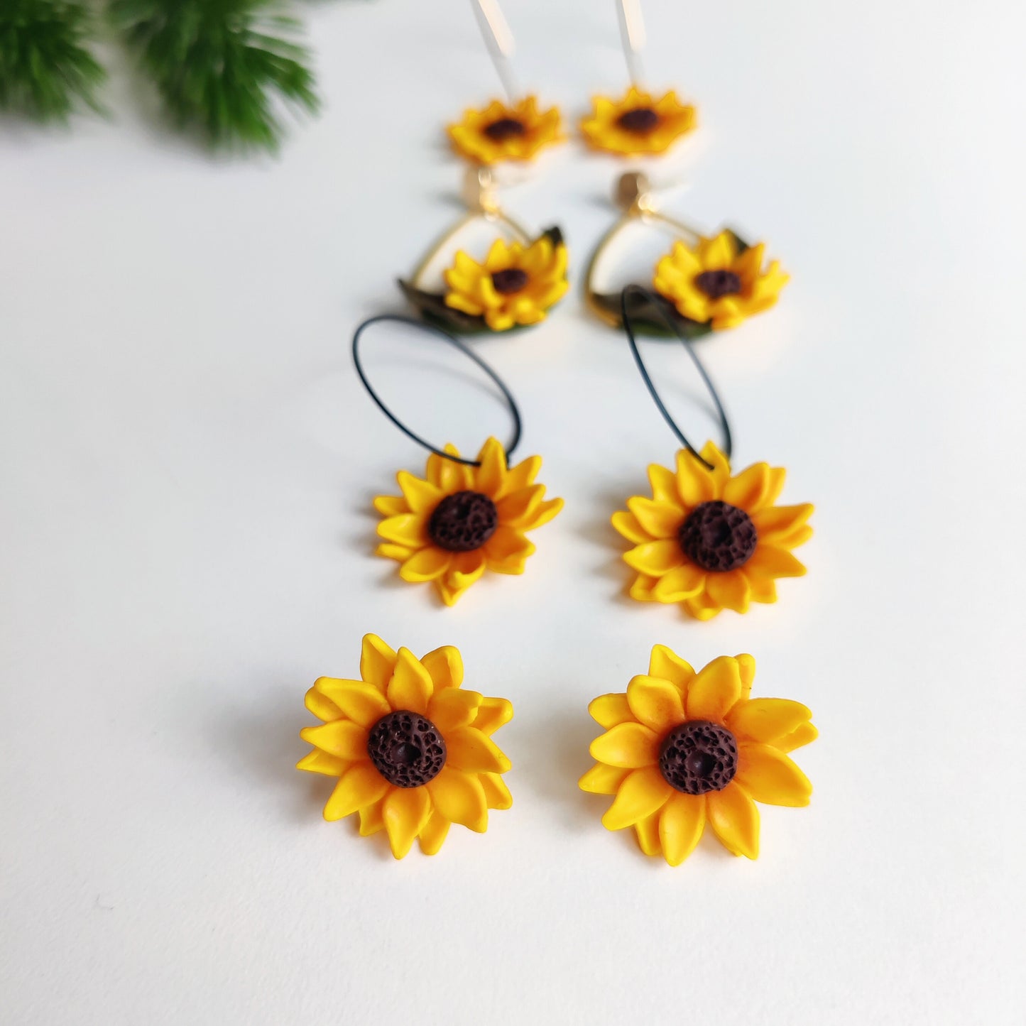 Sunflower Clay Earrings | Flower Earrings | Clay Earrings | Floral Earrings | Aesthetic Earrings | Statement Earrings | Elegant Earrings